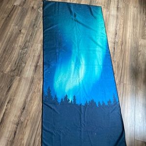Tentree Microfiber Towel/Yoga Towel